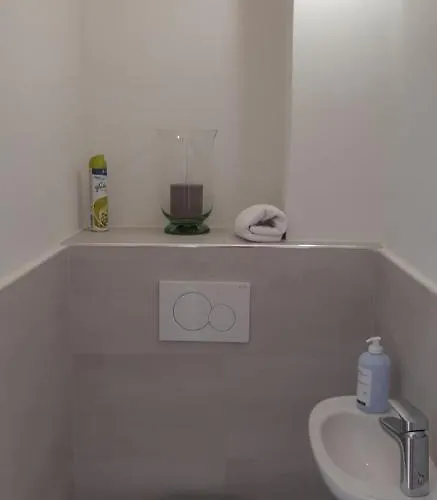 Neptune 5, Floor Studio, Sea View * Ментона