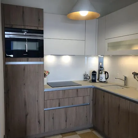 Neptune 5, Floor Studio, Sea View Διαμέρισμα